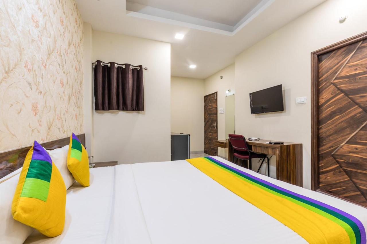 Treebo Trip Namaste Hotel Indore Exterior foto